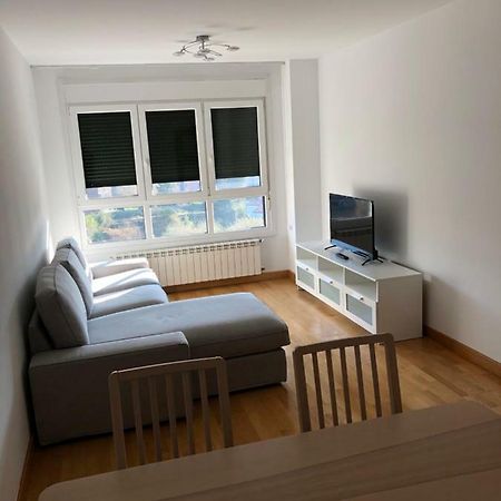 Piso Vacacional En Aviles Apartment Luaran gambar