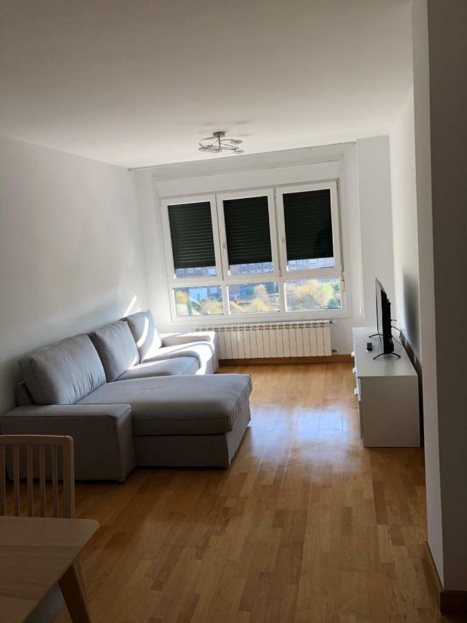 Piso Vacacional En Aviles Apartment Luaran gambar